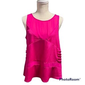 Gibson Latimer Bright Pink sleeveless hi-low silky structured top